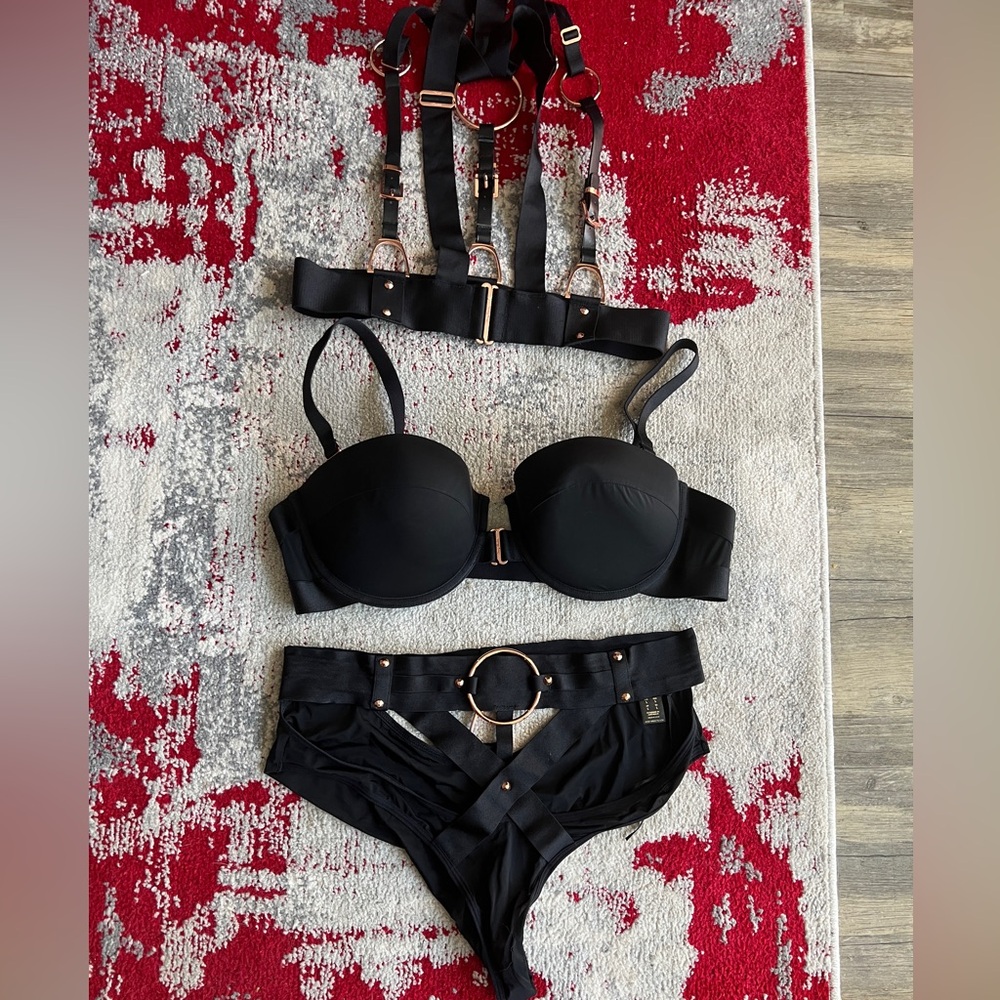 Honey Birdette Black Strappy 3 piece set - 36DD bra & L brief